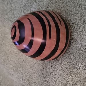 KENYA Hand Carved  Egg